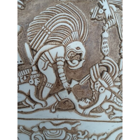 Handmade Replica Disk of The Maya Human Sacrifice Sacred Cenote of Chichen Itza - Picture 9 of 9